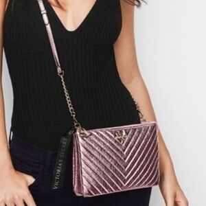 Victoria's Secret‎ Pink Metallic Handbag